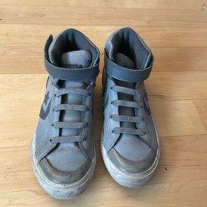 Converse Blaze Sneaker